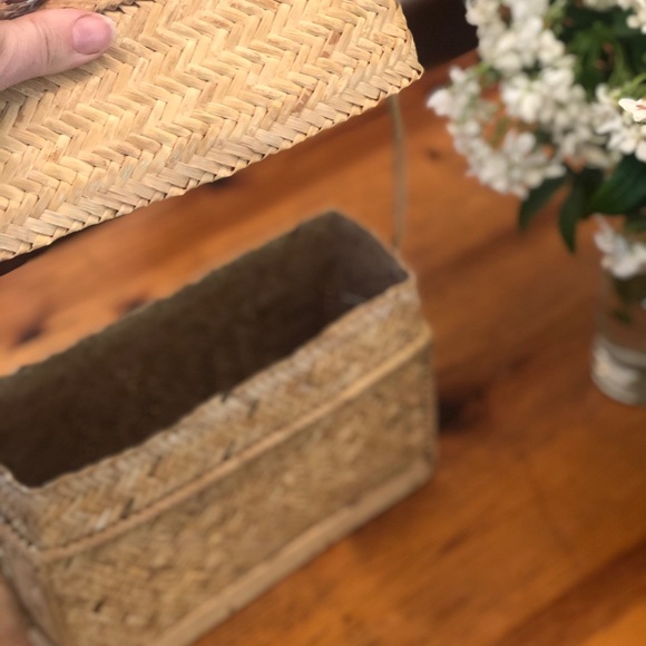 Organic fiber, Hand woven bag - Picture 3 of 6